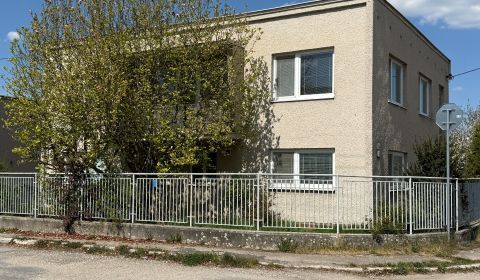 Kaufen Einfamilienhaus, Einfamilienhaus, Zlaté Moravce, Slowakei