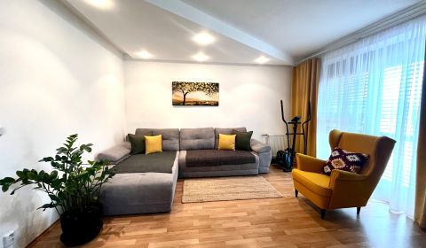 Kaufen 3-Zimmer-Wohnung, 3-Zimmer-Wohnung, Senec, Slowakei