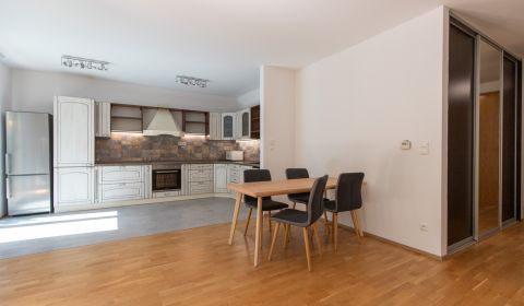Mieten 3-Zimmer-Wohnung, 3-Zimmer-Wohnung, Tupého, Bratislava - Nové M