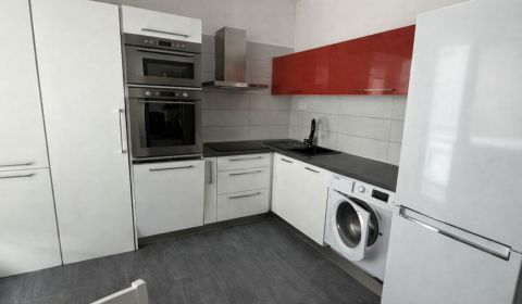 Kaufen 4-Zimmer-Wohnung, 4-Zimmer-Wohnung, Ku Bratke, Levice, Slowakei