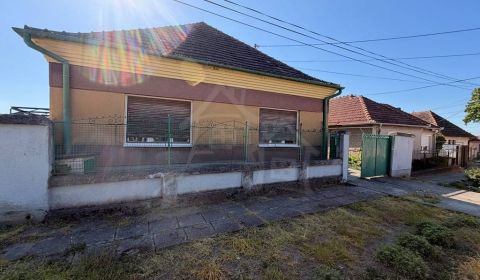 Kaufen Einfamilienhaus, Einfamilienhaus, Nové Zámky, Slowakei
