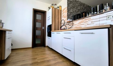 Kaufen 3-Zimmer-Wohnung, 3-Zimmer-Wohnung, Janka Kráľa, Partizánske, S