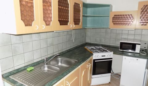 Kaufen 3-Zimmer-Wohnung, 3-Zimmer-Wohnung, Nábrežná, Nové Zámky, Slowa