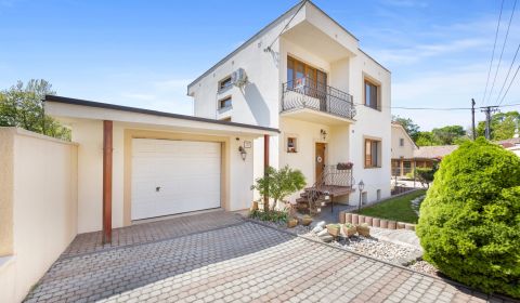 Kaufen Einfamilienhaus, Einfamilienhaus, Senec, Slowakei