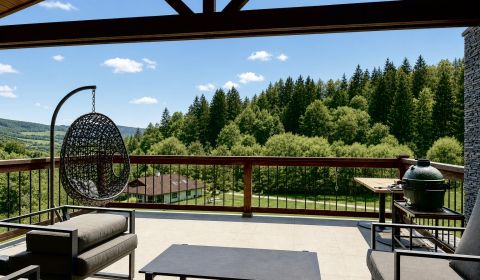 Modernes Einfamilienhaus in Svederník mit Naturblick
