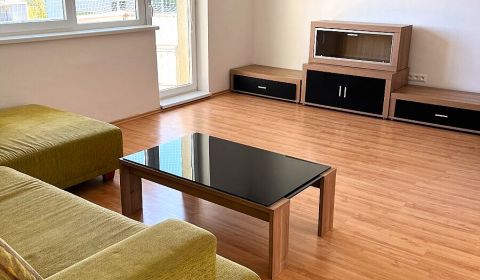 Mieten 3-Zimmer-Wohnung, 3-Zimmer-Wohnung, Ružová dolina, Bratislava -