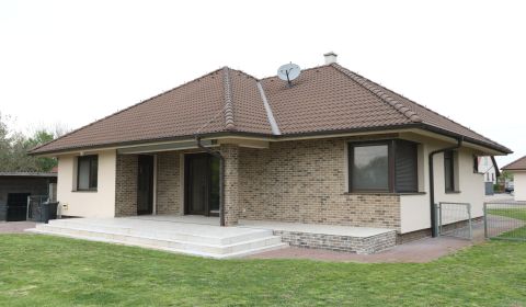Kaufen Einfamilienhaus, Einfamilienhaus, Baloň, Dunajská Streda, Slowa