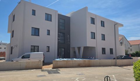 KROATIEN - Moderne Apartments 80 m vom Meer entfernt - SRIMA, VODICE