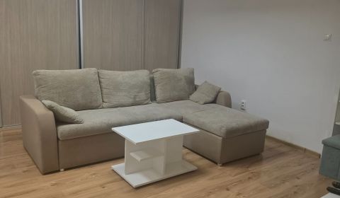 Mieten 1-Zimmer-Wohnung, 1-Zimmer-Wohnung, Bakossova, Banská Bystrica,
