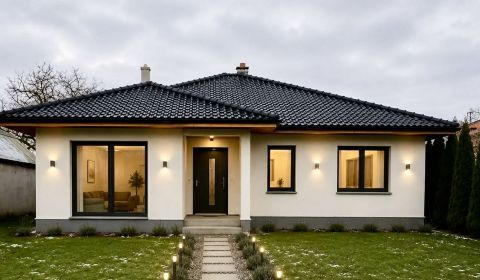 Kaufen Einfamilienhaus, Einfamilienhaus, Michalovce, Slowakei