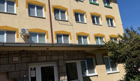 Mieten 1-Zimmer-Wohnung, 1-Zimmer-Wohnung, Lipová, Prievidza, Slowakei