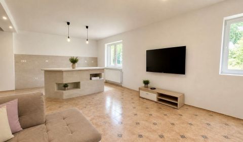 Kaufen Einfamilienhaus, Einfamilienhaus, Bytča, Slowakei