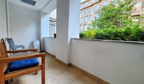 Mieten 2-Zimmer-Wohnung, 2-Zimmer-Wohnung, Jakubovo námestie, Bratisla