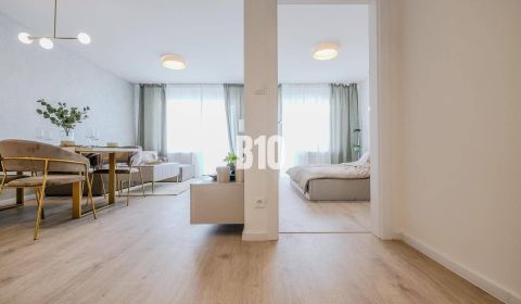 Kaufen 2-Zimmer-Wohnung, 2-Zimmer-Wohnung, Bánovce nad Bebravou, Slowa