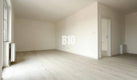 Kaufen 2-Zimmer-Wohnung, 2-Zimmer-Wohnung, Bánovce nad Bebravou, Slowa