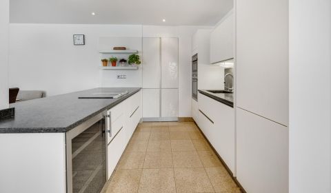 Mieten 3-Zimmer-Wohnung, 3-Zimmer-Wohnung, Bratislava - Staré Mesto, S