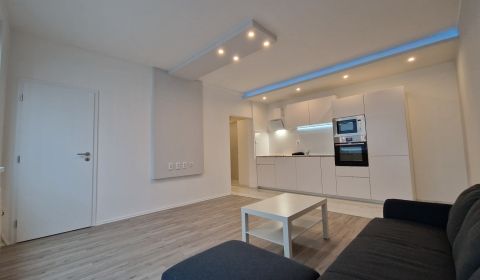 Kaufen 2-Zimmer-Wohnung, 2-Zimmer-Wohnung, Rajecká, Bratislava - Vraku