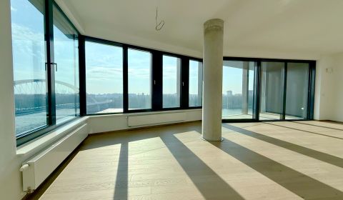 Kaufen 4-Zimmer-Wohnung, 4-Zimmer-Wohnung, Pribinova, Bratislava - Ruž