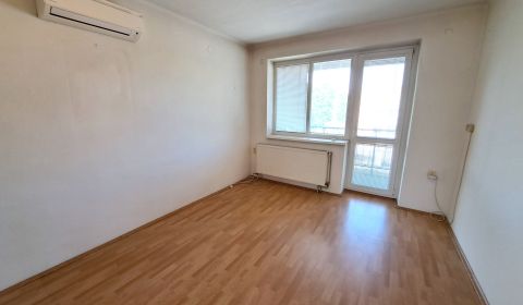Kaufen 3-Zimmer-Wohnung, 3-Zimmer-Wohnung, 1.mája, Nitra, Slowakei