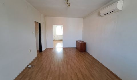 Kaufen 3-Zimmer-Wohnung, 3-Zimmer-Wohnung, 1.mája, Nitra, Slowakei
