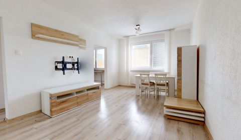 Kaufen 3-Zimmer-Wohnung, 3-Zimmer-Wohnung, Bardejovská, Kežmarok, Slow