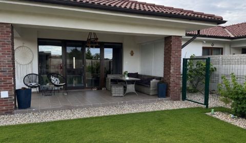 Kaufen Einfamilienhaus, Einfamilienhaus, Senec, Slowakei