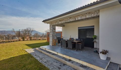 Kaufen Einfamilienhaus, Einfamilienhaus, Nitra, Slowakei
