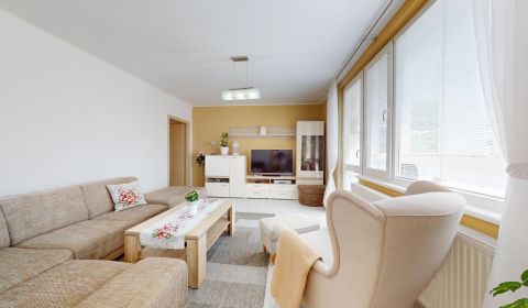 Kaufen 3-Zimmer-Wohnung, 3-Zimmer-Wohnung, Šafárikova, Trenčín, Slowak