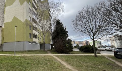 Mieten 3-Zimmer-Wohnung, 3-Zimmer-Wohnung, Hlohovec, Slowakei