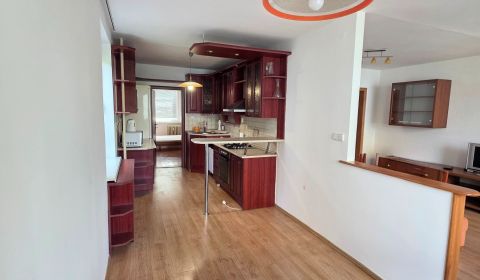 Kaufen 3-Zimmer-Wohnung, 3-Zimmer-Wohnung, Ružová, Košice - Západ, Slo