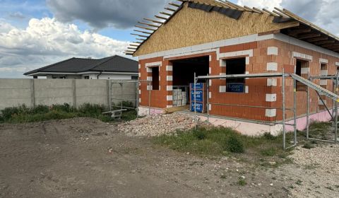 Kaufen Einfamilienhaus, Einfamilienhaus, Dunajská Streda, Slowakei