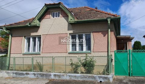 Kaufen Einfamilienhaus, Partizánske, Slowakei