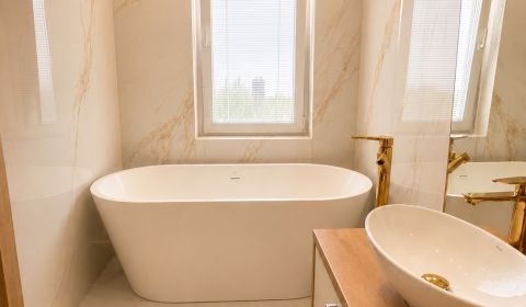 Kaufen 3-Zimmer-Wohnung, 3-Zimmer-Wohnung, Meštianska ul., Komárno, Sl