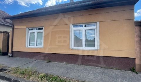 Kaufen Einfamilienhaus, Einfamilienhaus, Nové Zámky, Slowakei