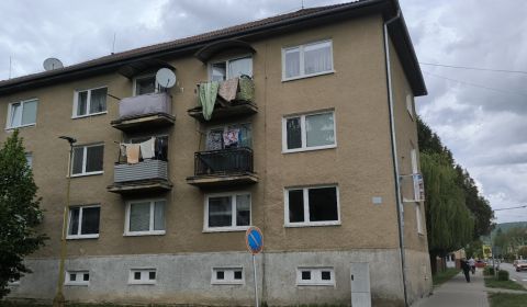 Kaufen 3-Zimmer-Wohnung, 3-Zimmer-Wohnung, Snina, Slowakei
