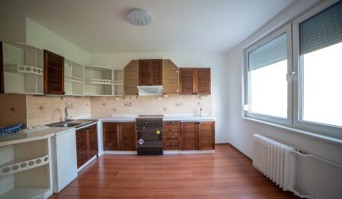 Kaufen 2-Zimmer-Wohnung, 2-Zimmer-Wohnung, Nové Zámky, Slowakei
