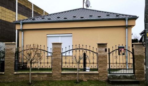 Kaufen Einfamilienhaus, Einfamilienhaus, Dunajská Streda, Slowakei