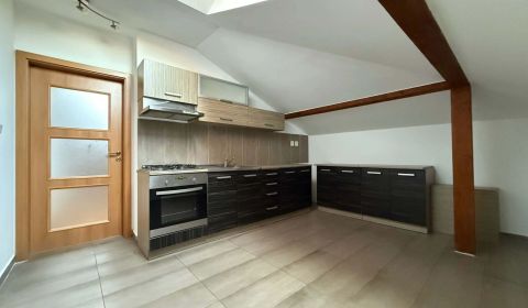 Kaufen 3-Zimmer-Wohnung, 3-Zimmer-Wohnung, Dunajská Streda, Slowakei