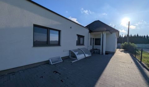 Kaufen Einfamilienhaus, Einfamilienhaus, Hlohovec, Slowakei