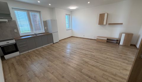 Kaufen 3-Zimmer-Wohnung, 3-Zimmer-Wohnung, Tichá, Partizánske, Slowake