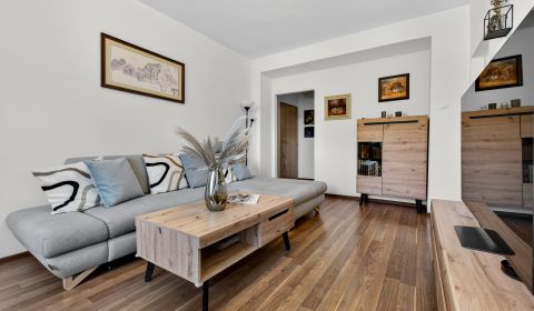 Kaufen 3-Zimmer-Wohnung, 3-Zimmer-Wohnung, Obežná, Bratislava - Ružino