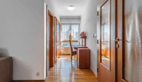 Kaufen 2-Zimmer-Wohnung, 2-Zimmer-Wohnung, Heyrovského, Bratislava - L