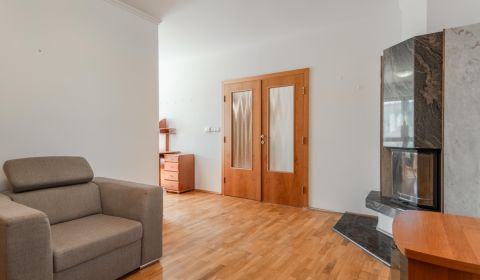 Kaufen 2-Zimmer-Wohnung, 2-Zimmer-Wohnung, Heyrovského, Bratislava - L