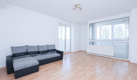 Kaufen 3-Zimmer-Wohnung, 3-Zimmer-Wohnung, Uzbecká, Bratislava - Podun