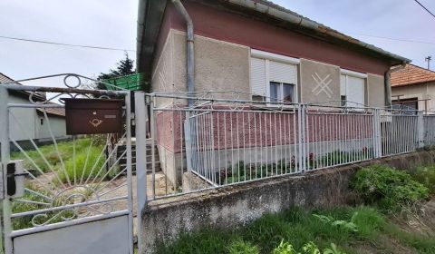 Kaufen Einfamilienhaus, Einfamilienhaus, Komárno, Slowakei