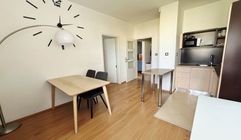 Kaufen 3-Zimmer-Wohnung, 3-Zimmer-Wohnung, Obchodná, Žilina, Slowakei