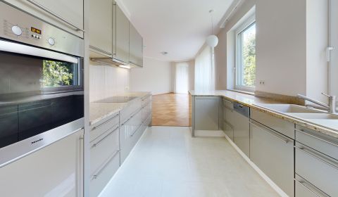 Mieten 2-Zimmer-Wohnung, 2-Zimmer-Wohnung, Mudroňova, Bratislava - Sta