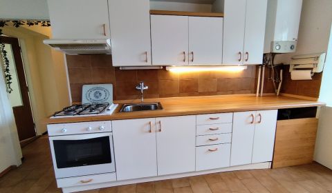 Kaufen 3-Zimmer-Wohnung, 3-Zimmer-Wohnung, Nitra, Slowakei