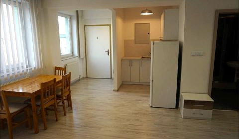 Mieten 2-Zimmer-Wohnung, 2-Zimmer-Wohnung, Račianske mýto, Bratislava 