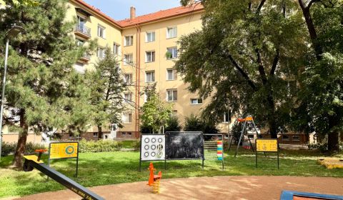 Mieten 1-Zimmer-Wohnung, 1-Zimmer-Wohnung, Bratislava - Ružinov, Slowa